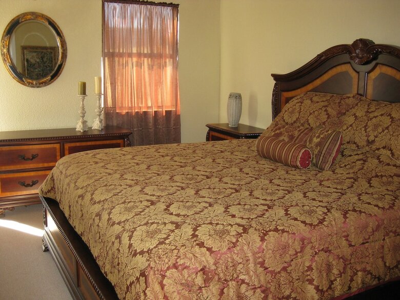 Bed & Breakfast Square Inn