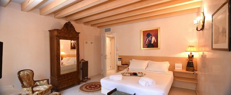 Bed & Breakfast Palazzo San Luca