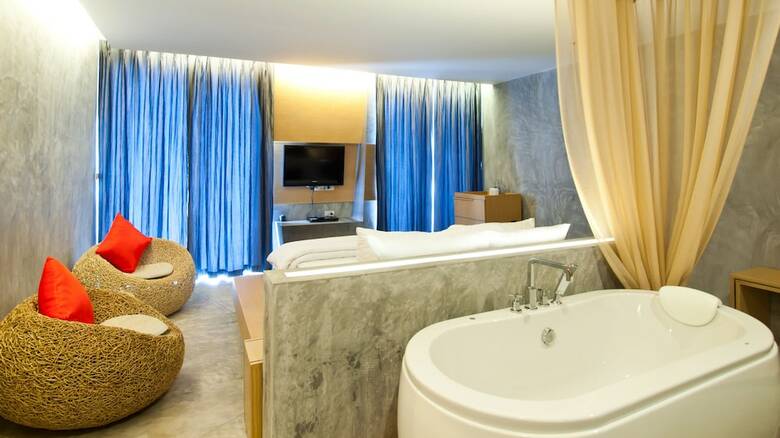 The Now Hotel
