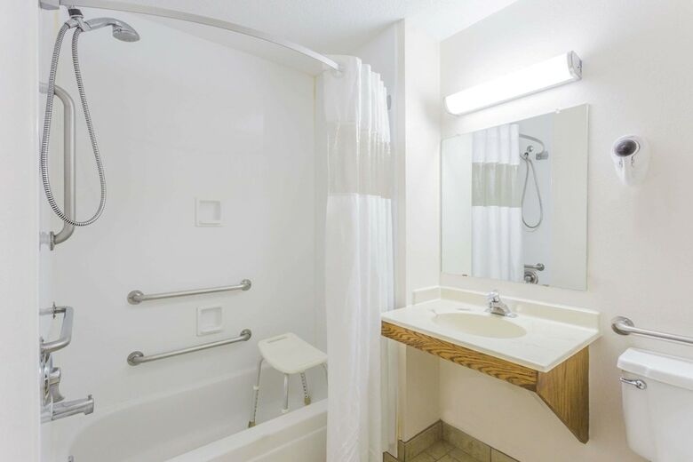 Motel Super 8 By Wyndham Elgin