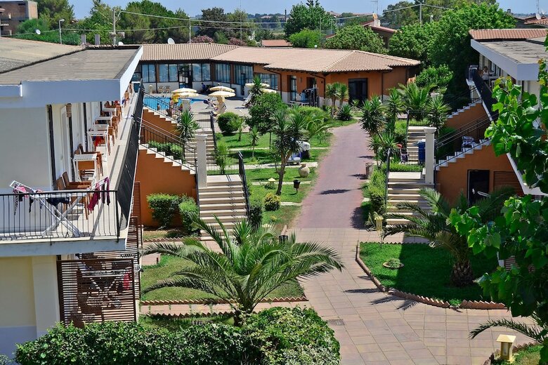 Hotel Club - Baia Dei Gigli