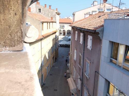 Apartamentos Studio On Main Pedestrian Street