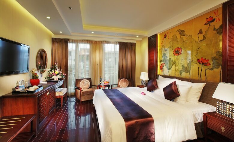 Golden Silk Boutique Hotel