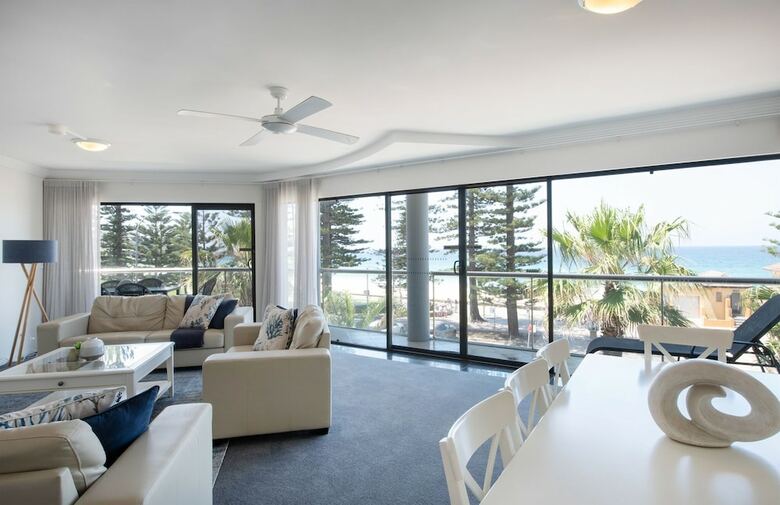 Manly Surfside Holiday Apartments