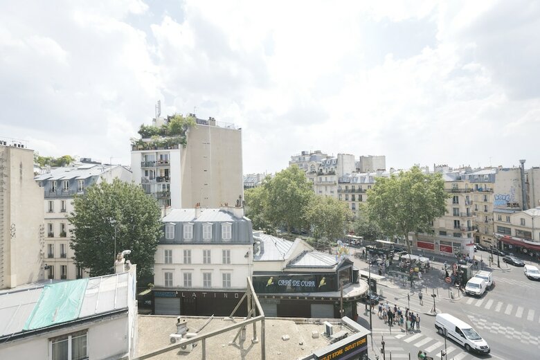 Hotel H�tel  Du Beaumont