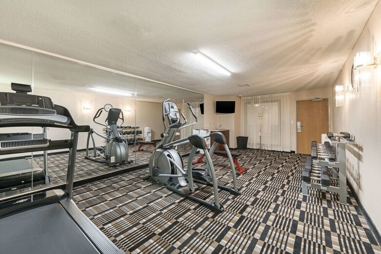 Hotel Quality Inn & Suites