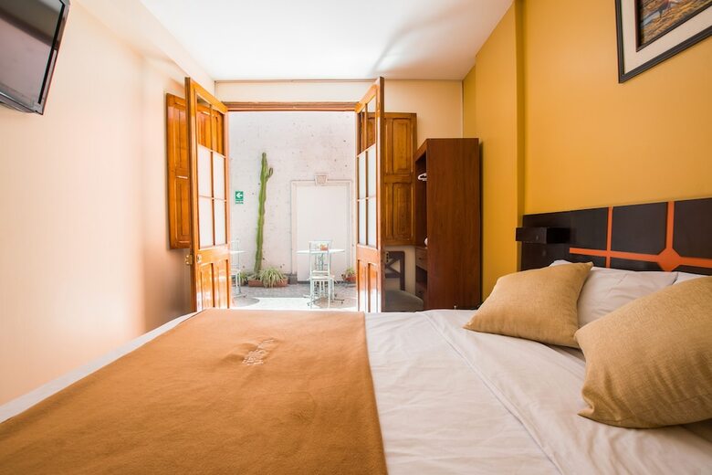 Hotel Hostal Villa Sillar