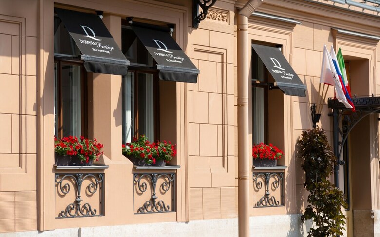 Hotel Domina St. Petersburg