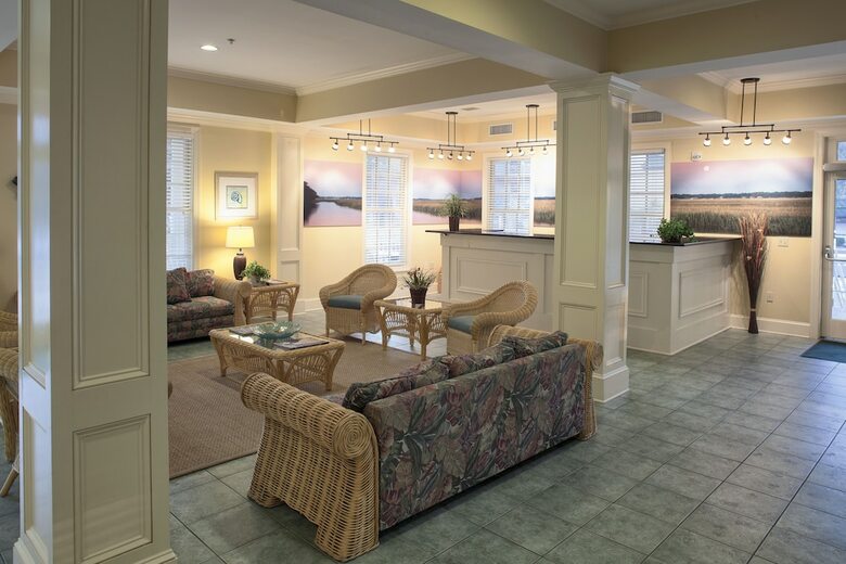 Waterside Resort By Spinnaker Resorts