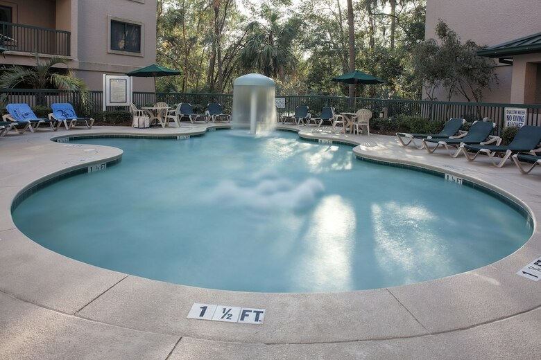 Waterside Resort By Spinnaker Resorts
