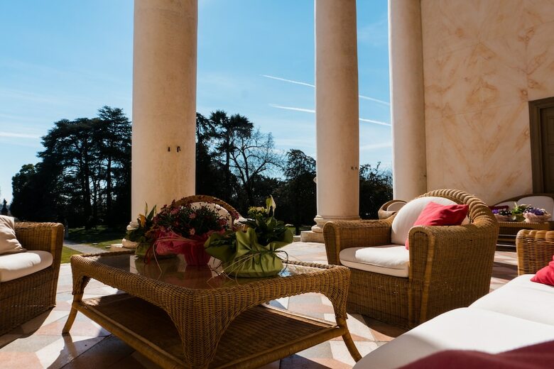 Hotel Relais Villa Corn�r Della Regina