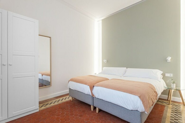 Apartamentos Flateli Pelayo 2