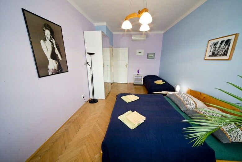 Hostal Hostel Sklep