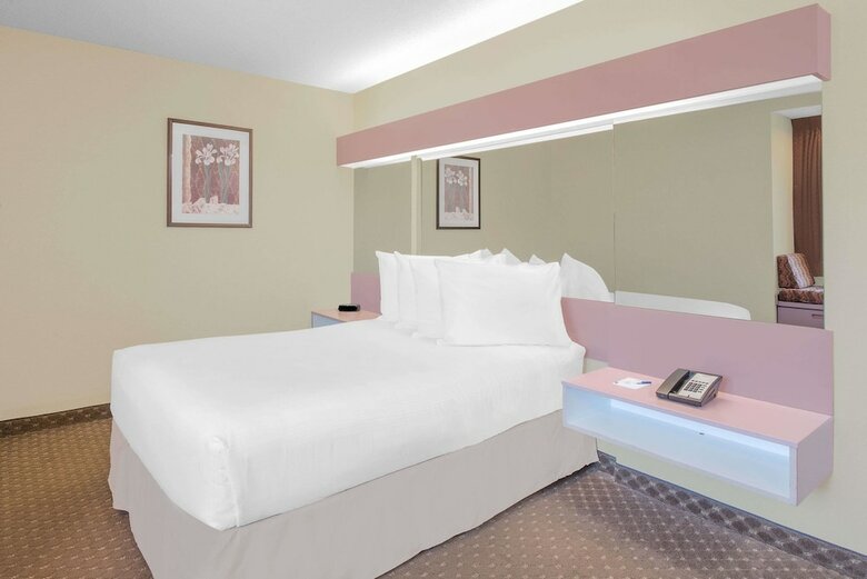 Hotel Microtel Inn By Wyndham Erie
