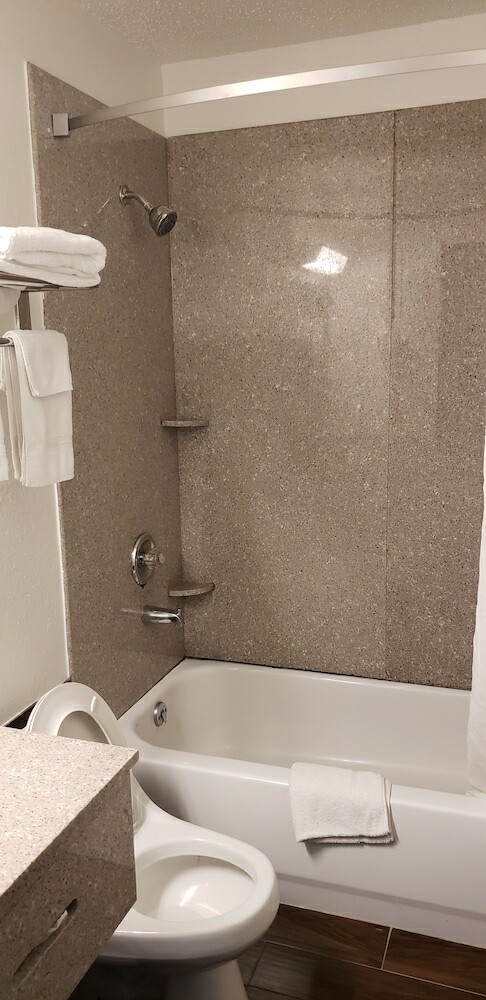 Motel Super 8 By Wyndham Champaign