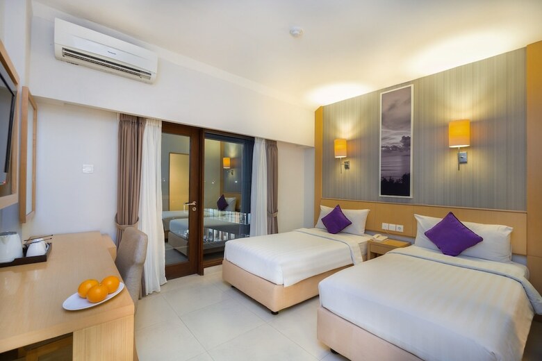 Quest Hotel Kuta By Aston