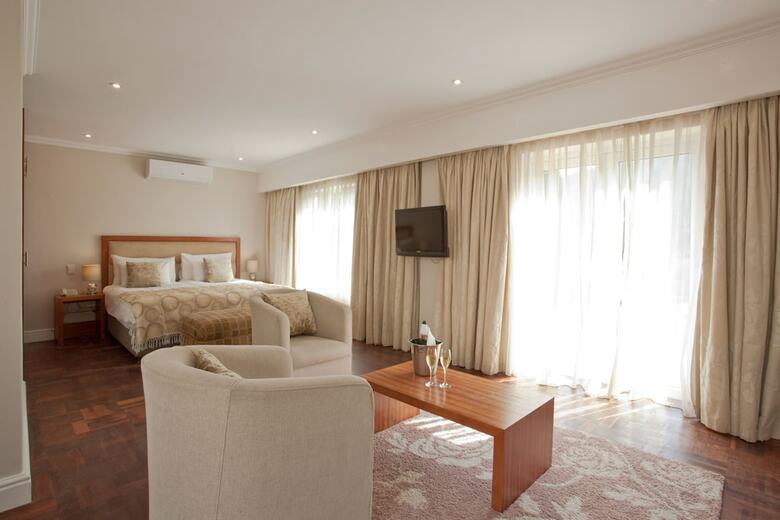 Hotel Cascade Country Manor