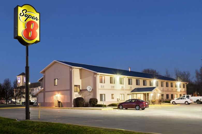 Motel Super 8 By Wyndham Danville