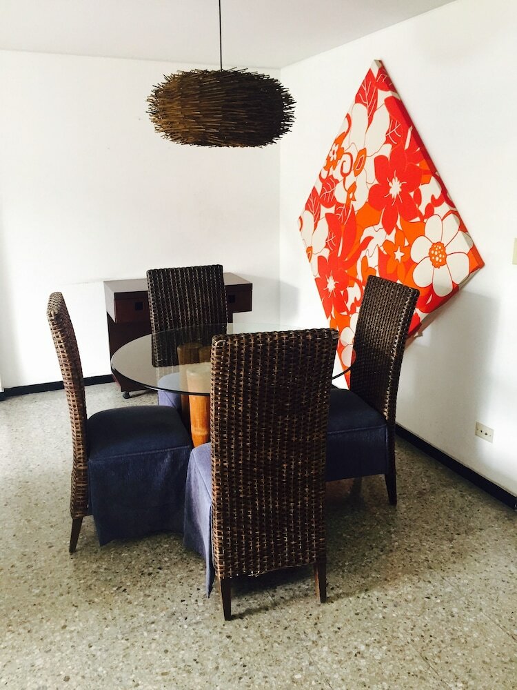 Martin Aparta Suite