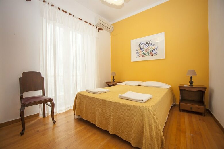 Melas Apartments