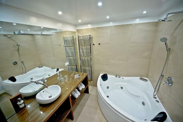 Heritage Jupiter Luxury Hotel