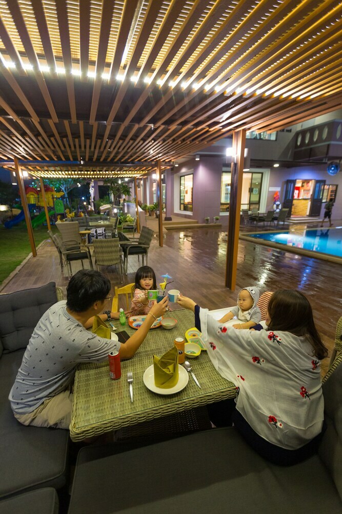 Phanomrung Puri Boutique Hotels And Resorts