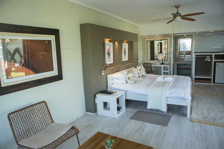 Brigadoon Boutique B&B
