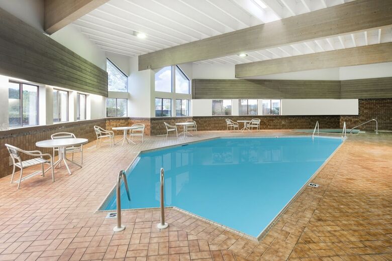 Hotel Super 8 By Wyndham Wisconsin Dells