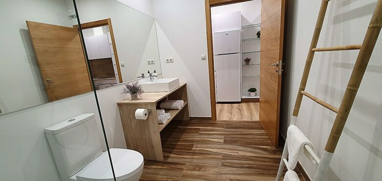Apartamentos Antares S.l.