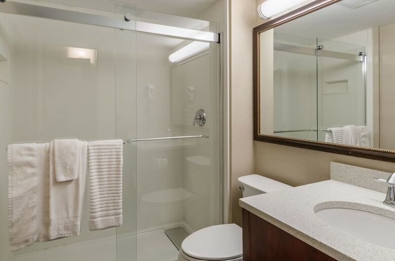 Hotel Comfort Inn & Suites