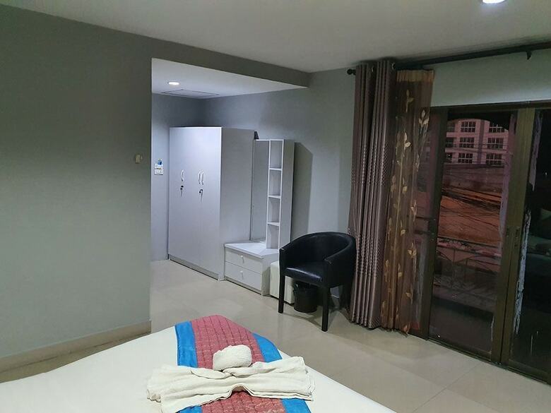 Hotel Royal Suites