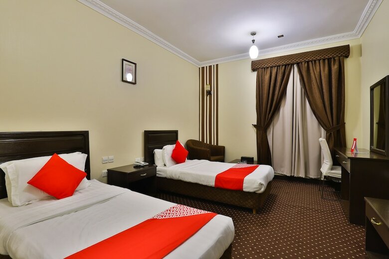 Oyo 446 Mas Hotel
