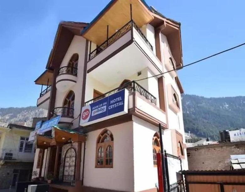 Hotel Crystal