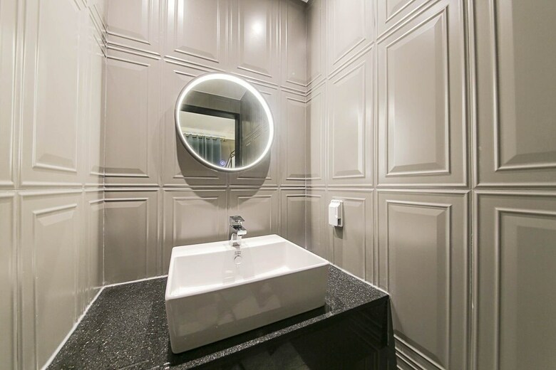 Chuncheon Lerocherrouge Hotel