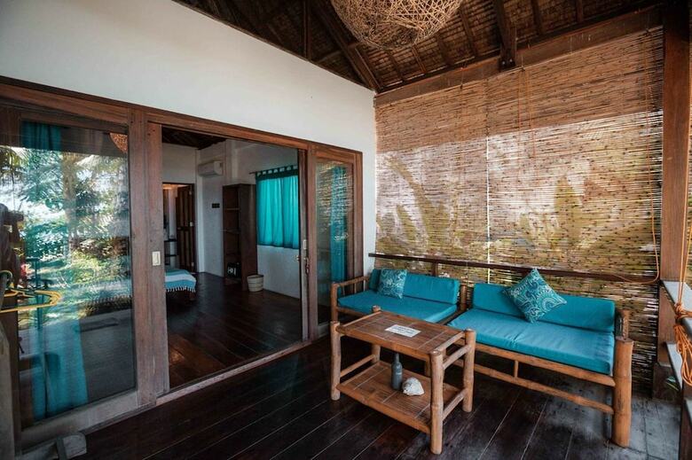 Villa Surfing Carabao Beach Houses - Adults Only