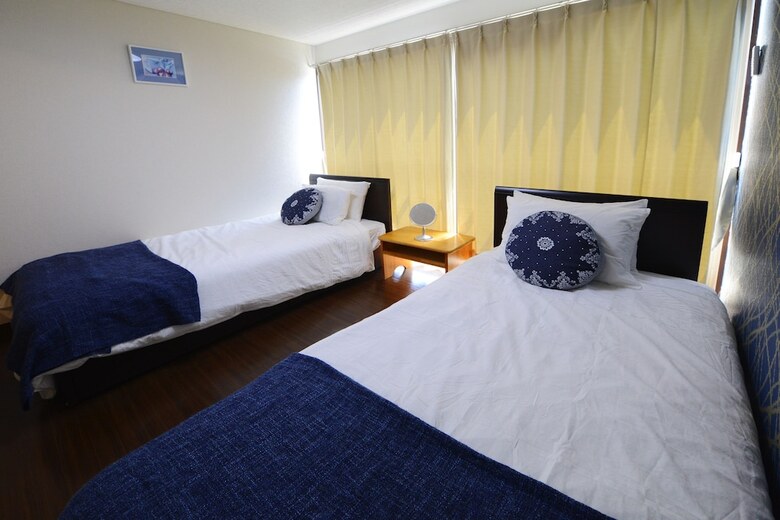 Tateishi 7 House Hotel