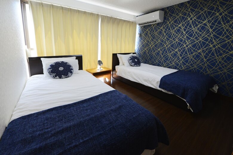Tateishi 7 House Hotel