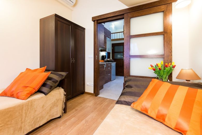 Vanilla 3 Apartment
