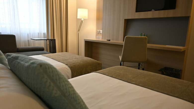 Hotel Mercure Piotrkow Trybunalski Vestil