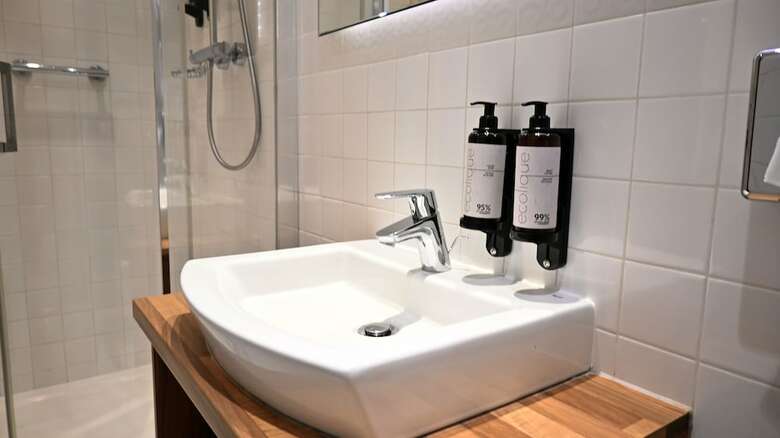 Hotel Mercure Piotrkow Trybunalski Vestil