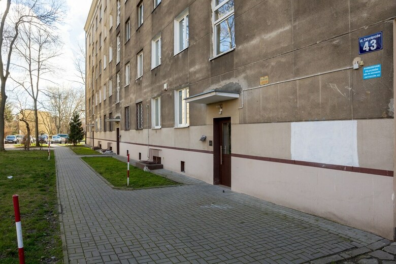 Saska Kepa Modern Apartment