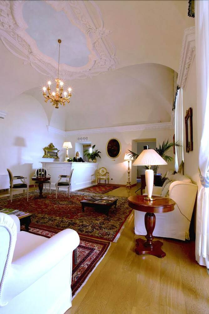 Somaschi Hotel - Monastero Di Cherasco