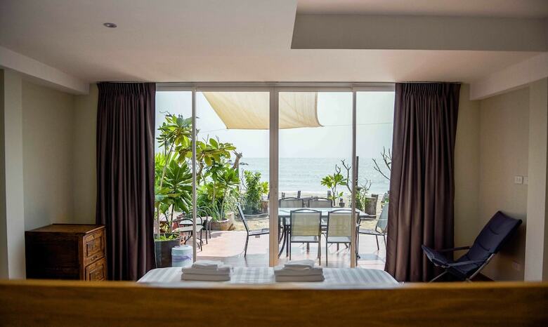 Hotel Seaman Resort
