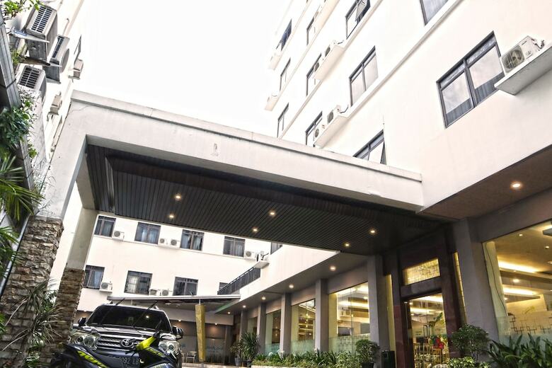 Arnava Hotel Senen