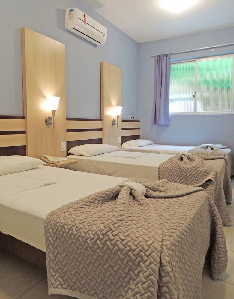 Hotel Harbor Inn Jaragu�
