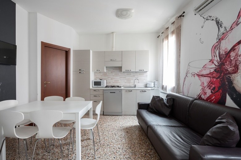 Venice Grand Canal Style Apartment