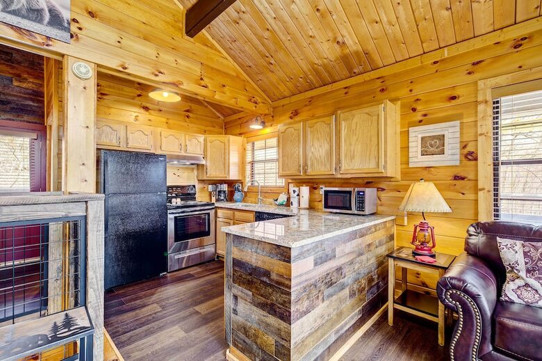 Cabana Tennessee Chalet
