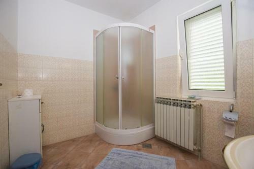 Hostal Apartments & Rooms Ribari?