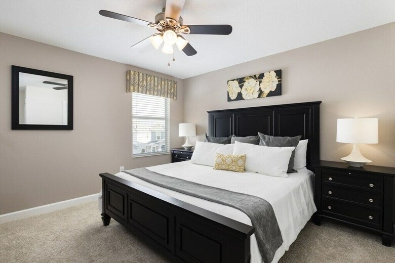 Champions Gate 9048 - Eight Bedroom Pool Home