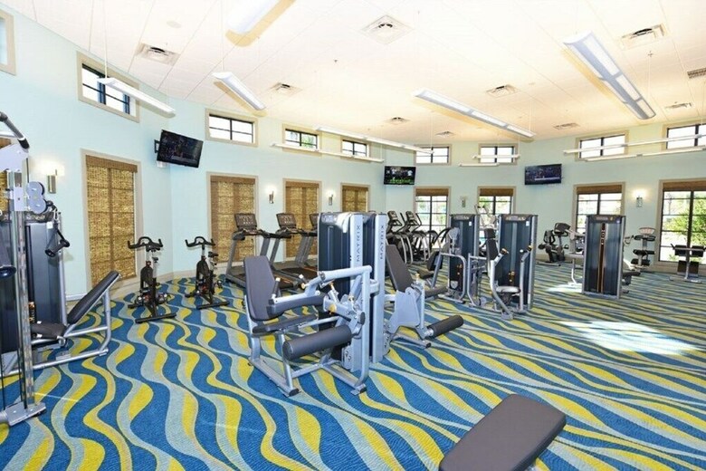 Champions Gate 8837 - Eight Bedroom Pool Home